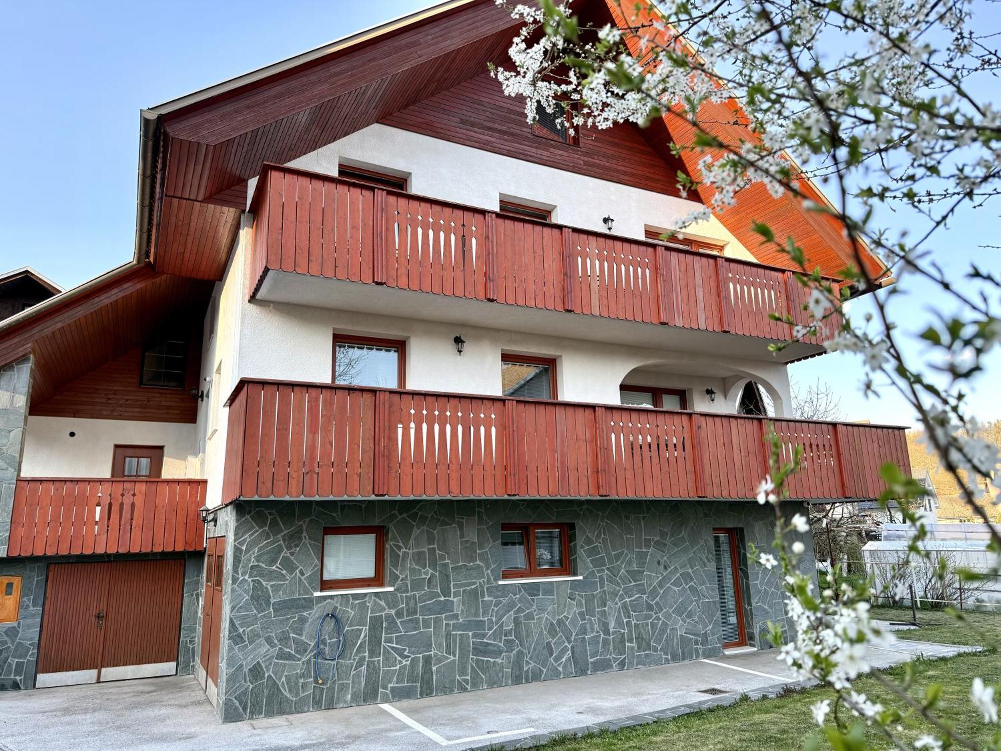 Guest House Kobal Spodnje Gorje Zewnętrze zdjęcie